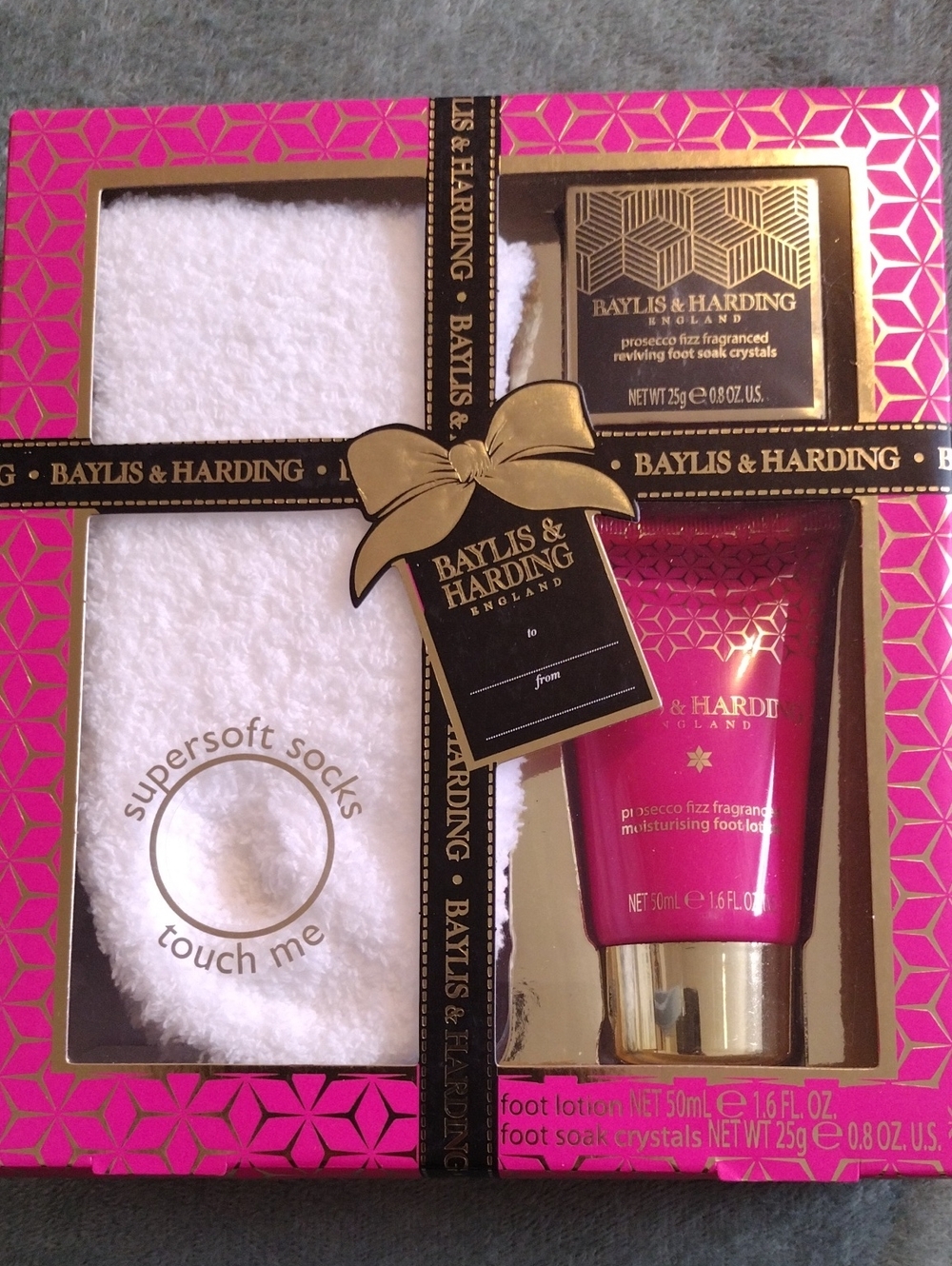 Baylis & Harding Pink Prosecco Fizz Foot Care Set with Supersoft Socks